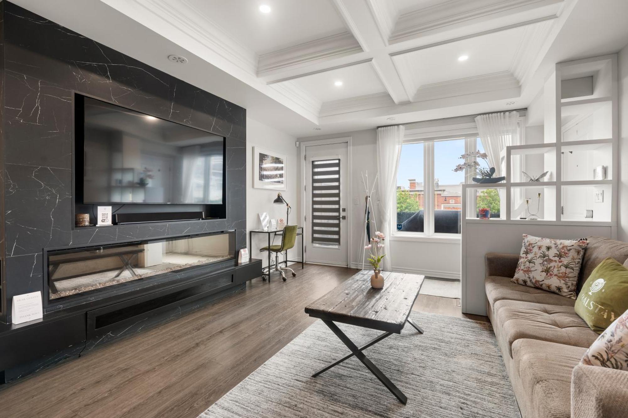 Globalstay Luxury Townhouse Minutes Away From Waterfront โตรอนโต ภายนอก รูปภาพ